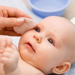 Blooming of newborns (photo of what it looks like): signs and symptoms, treatment and how long skin bloom lasts.