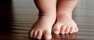 how to teach a baby to walk