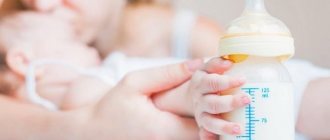How to properly bottle feed a newborn - tips and tricks