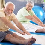 Лечебная гимнастика при артрите в чем её польза и как правильно выполнять упражнения