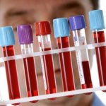 What are the dangers of low platelets during pregnancy?