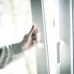 Absence of toxicosis during early pregnancy 2