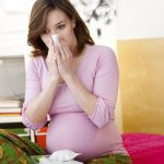 pregnant woman has a cold