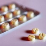 Таблетки для коррекции отклонения уровня прогестерона при беременности от нормы
