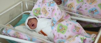 Женщины, у которых в родах было все хорошо, обычно не пишут, они просто получают удовольствие от материнства, общения с малышом. Поэтому негативных отзывов в интернете больше. Фото: Виктор ГИЛИЦКИЙ